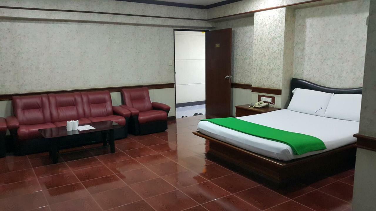 West Wing Mansion Aparthotel Bangkok Luaran gambar