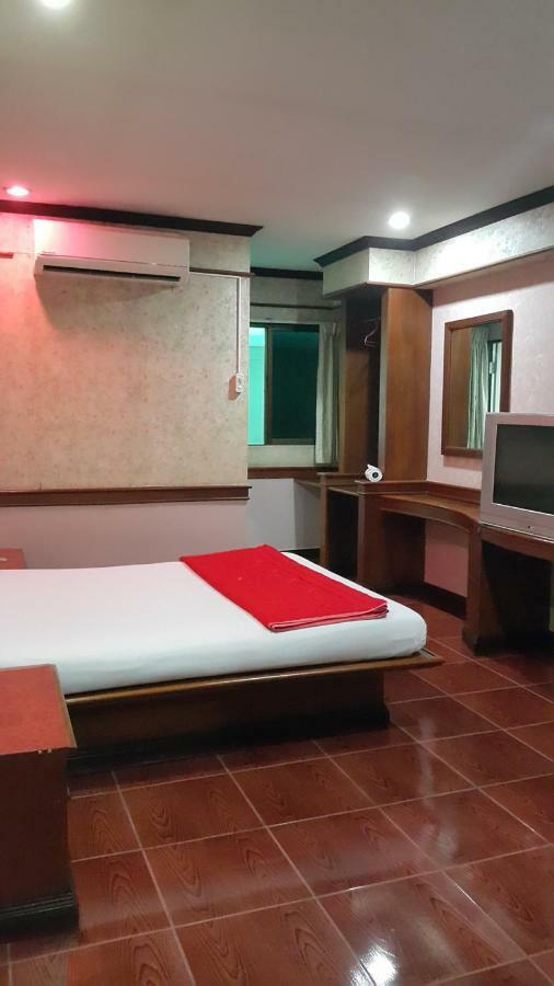 West Wing Mansion Aparthotel Bangkok Luaran gambar